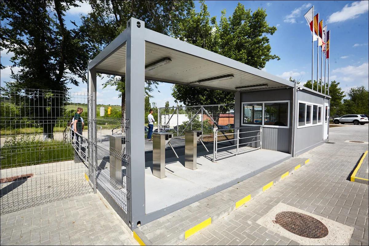 Portable Modular Police Station for Rapid Deployment